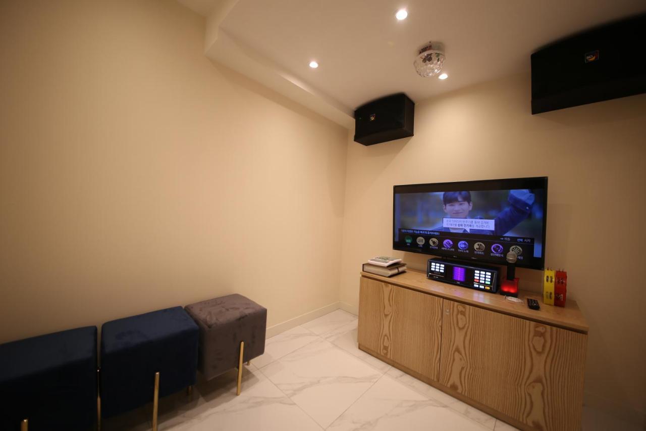 Gwangju Metropolitan City Hotel Vantt מראה חיצוני תמונה